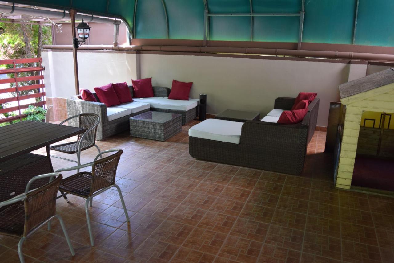 Bed & Breakfast Belvarosi Panzio